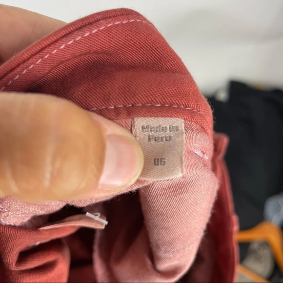 Garnet Hill ice dyed tie dyed red pants chinos 6 - Picture 5 of 6